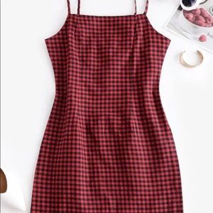 Brand New with Tags summer dress. Size Med (6)